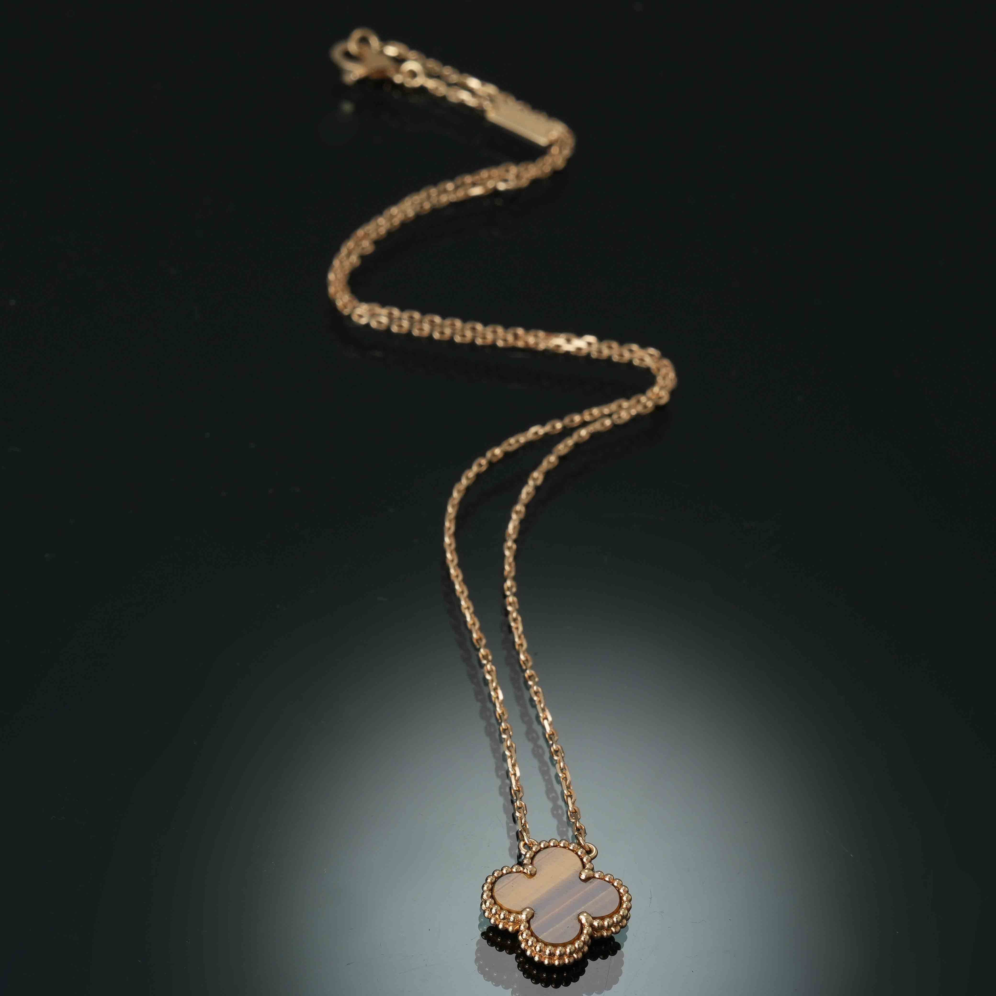 Van Cleef & Arpels(USED)반클리프앤아펠 빈티지 알함브라 네크리스